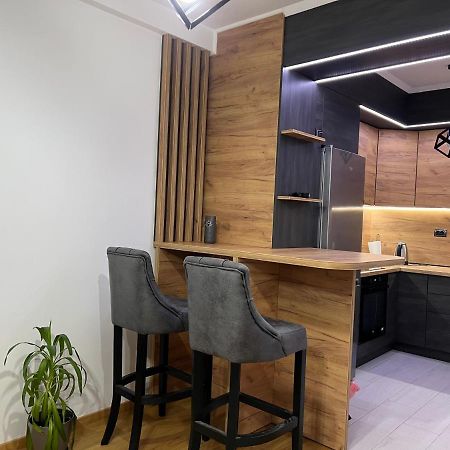 Stan Na Dan Viktor-Lukavica Apartment Sarajevo Ngoại thất bức ảnh