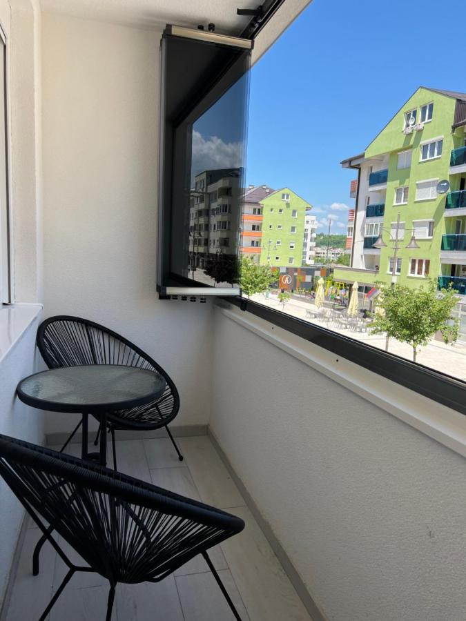 Stan Na Dan Viktor-Lukavica Apartment Sarajevo Ngoại thất bức ảnh