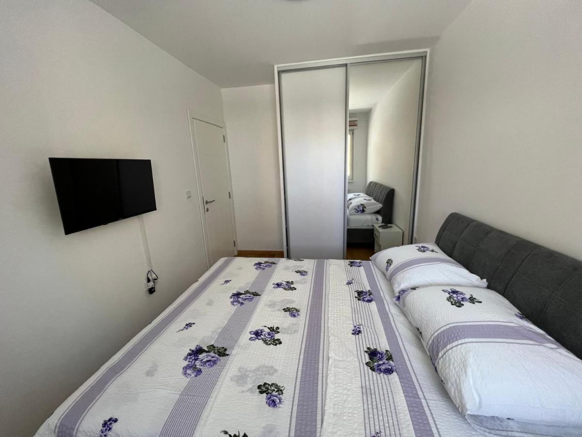 Stan Na Dan Viktor-Lukavica Apartment Sarajevo Ngoại thất bức ảnh