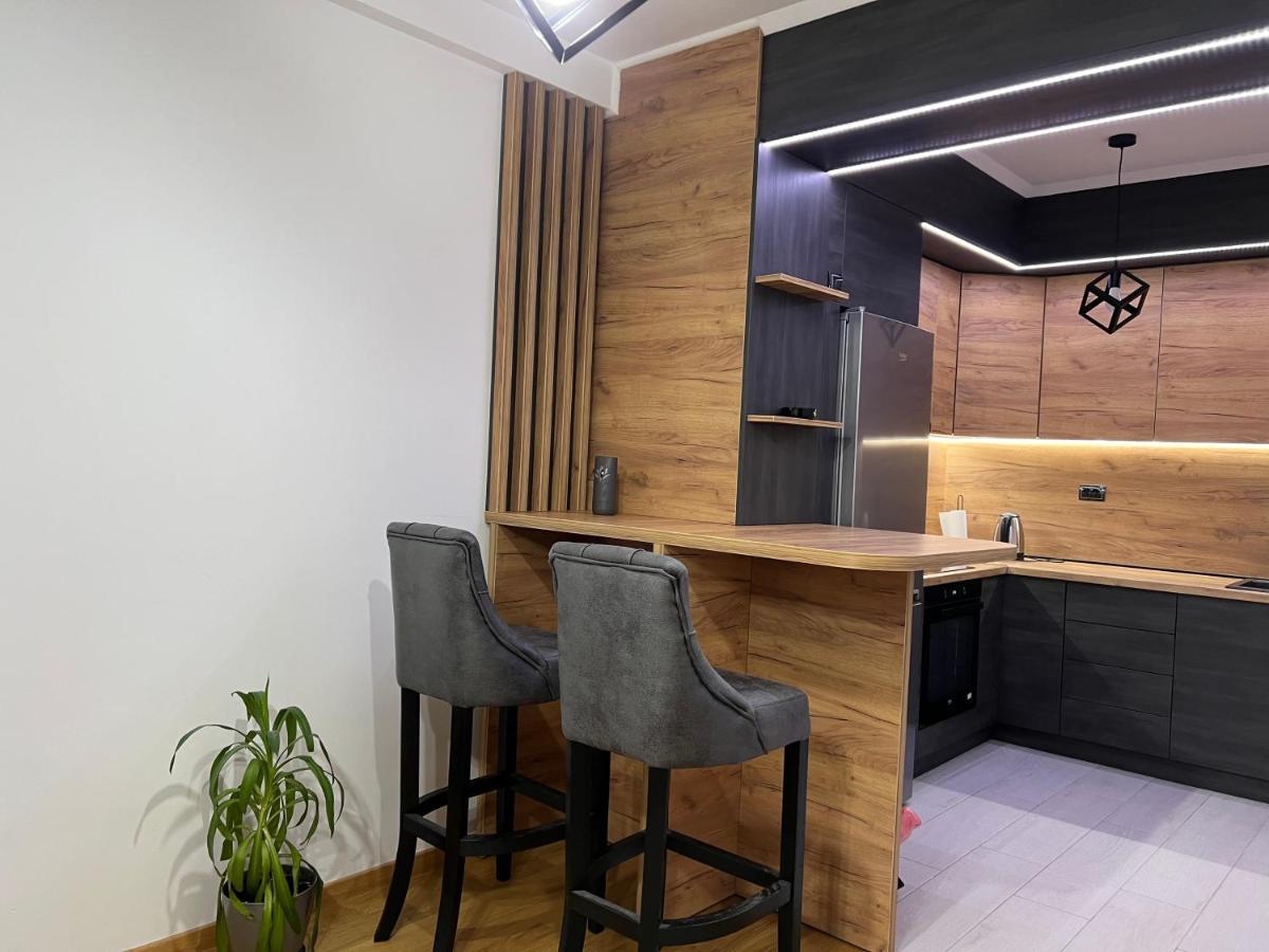 Stan Na Dan Viktor-Lukavica Apartment Sarajevo Ngoại thất bức ảnh