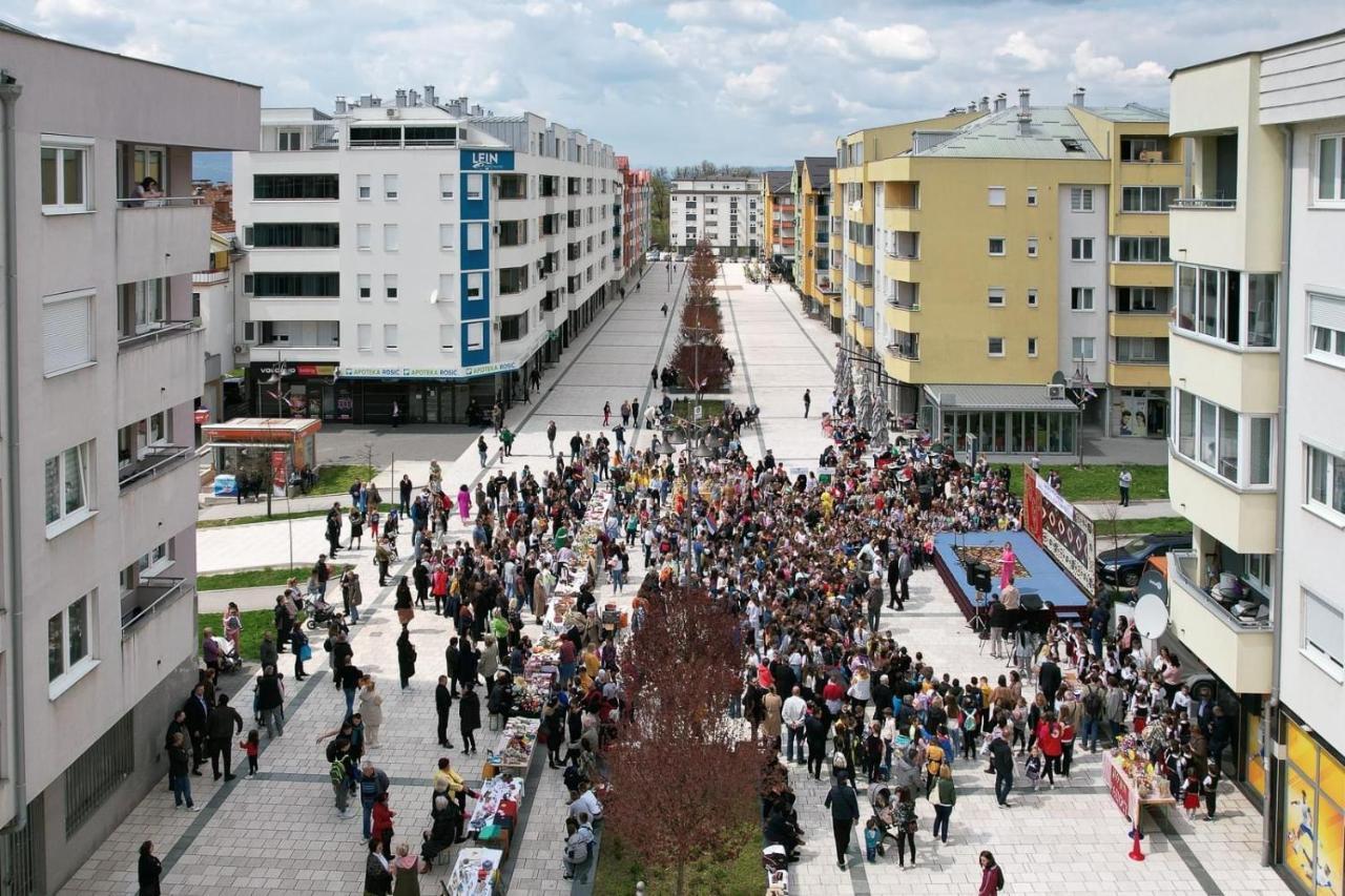 Stan Na Dan Viktor-Lukavica Apartment Sarajevo Ngoại thất bức ảnh