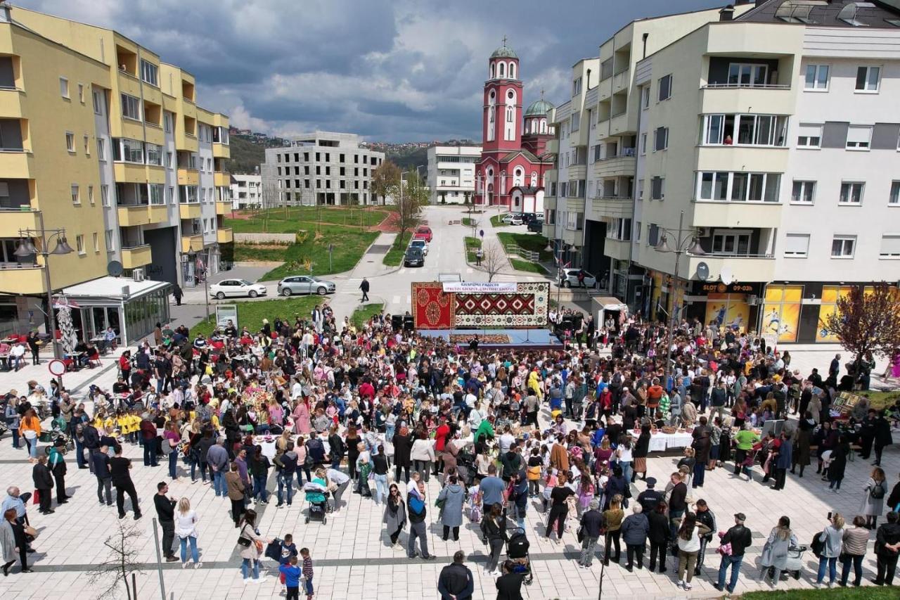 Stan Na Dan Viktor-Lukavica Apartment Sarajevo Ngoại thất bức ảnh